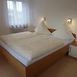 Apartmenthaus Sonnenschein *