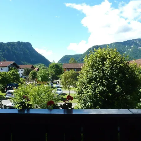 Apartmenthaus Sonnenschein - Chiemgau Karte アパート インツェル