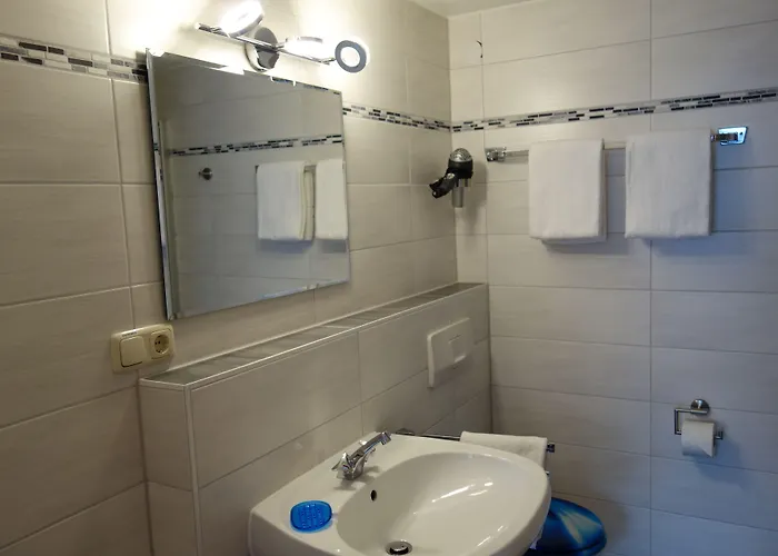 Apartmenthaus Sonnenschein - Chiemgau Karte 公寓 *
